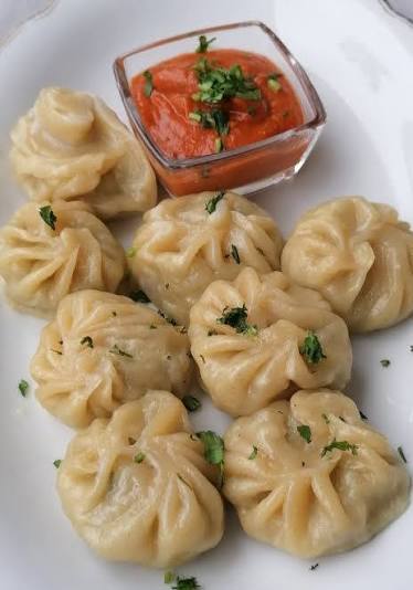 NAGA CHICKEN MOMO